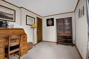 400 Redrome Cir E, Bridgeville, PA 15017 - Photo 24