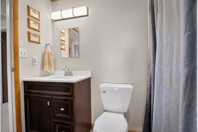 400 Redrome Circle E, Bridgeville, PA 15017 - Photo 22