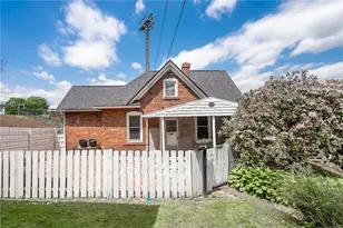 400 -1/2 Jackson Ave, Vandergrift, PA 15690 - Photo 1