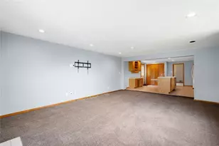 1734 Rutledge St, Pittsburgh, PA 15211 - Photo 10