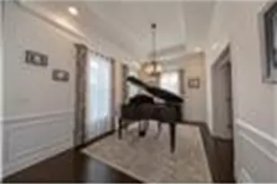 438 White Pine Ln, Economy, PA 15005 - Photo 4