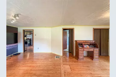 21199 Shore Dr, West Mead Twp, PA 16335 - Photo 16