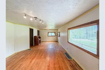 21199 Shore Dr, West Mead Twp, PA 16335 - Photo 14
