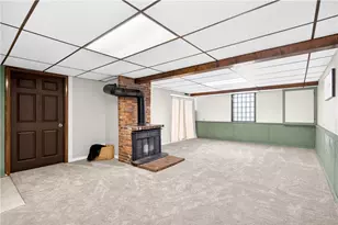 701 Locust St, Hempfield Township, PA 15601 - Photo 22