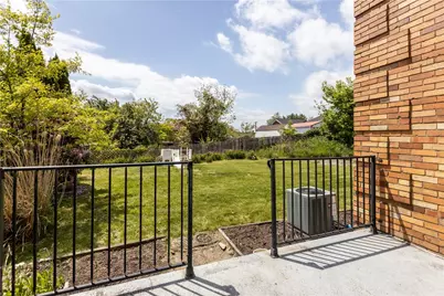 3116 Vernon Ave, Pittsburgh, PA 15227 - Photo 6