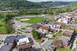 620 Broadway Blvd, Pitcairn, PA 15140 - Photo 28