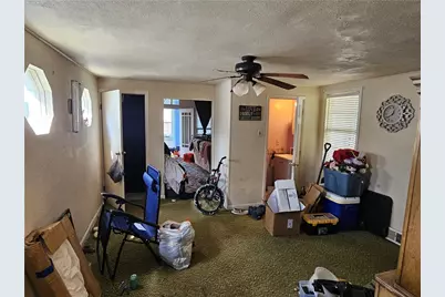 619 Chestnut St, Irwin, PA 15642 - Photo 2