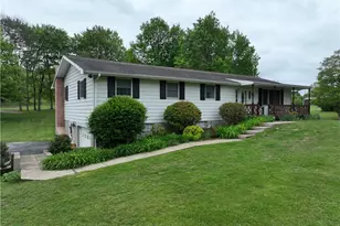 510 Mapletown Rd, Greensboro, PA 15334 - Photo 2