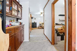 158 Renfrew Rd, Penn Township, PA 16053 - Photo 16