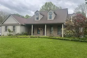 295 Pine Ln, Mercer Boro, PA 16137 - Photo 1