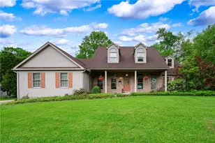 295 Pine Ln, Mercer Boro, PA 16137 - Photo 1