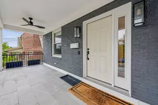 244 Hazel Dr, Pittsburgh, PA 15228 - Photo 2