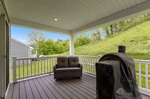 134 Olivia Dr, Center Township, PA 15061 - Photo 30