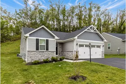 134 Olivia Dr, Center Township, PA 15061 - Photo 4
