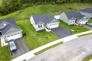 134 Olivia Dr, Center Township, PA 15061 - Photo 36