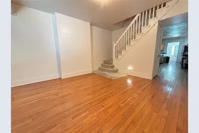 2613 Tilbury Ave, Pittsburgh, PA 15217 - Photo 2