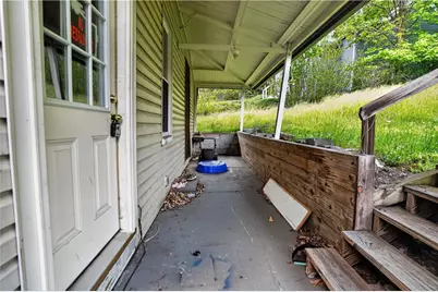 807 Maple Dr, White Oak, PA 15131 - Photo 2
