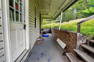 807 Maple Dr, White Oak, PA 15131 - Photo 2