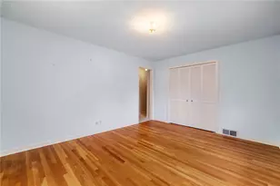 409 Sylvania Dr, Ross Twp, PA 15229 - Photo 18
