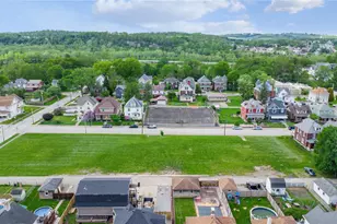 1129 Race St, Connellsville, PA 15425 - Photo 1