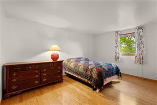 1314 Moreland Dr, Moon/Crescent Twp, PA 15108 - Photo 22