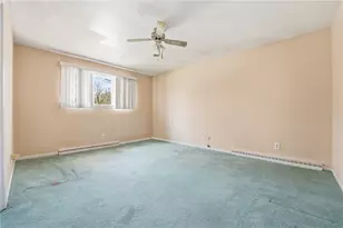 1908 Memorial Dr, Farrell, PA 16121 - Photo 18