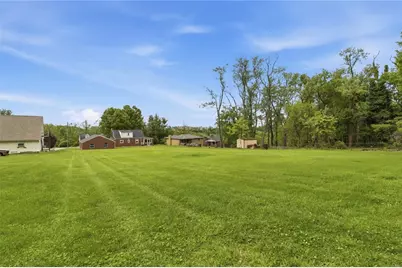 832 Rebecca St, North Huntingdon, PA 15642 - Photo 46