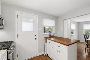 832 Rebecca St, North Huntingdon, PA 15642 - Photo 14