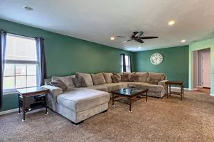 8447 Walthour Dr, North Huntingdon, PA 15642 - Photo 12