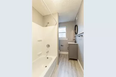 304 S Birmingham, Pittsburgh, PA 15202 - Photo 6