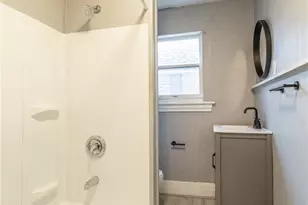 304 S Birmingham, Pittsburgh, PA 15202 - Photo 6