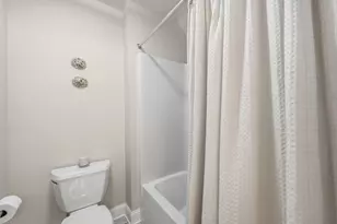 105 Heritage Creek Dr Dr, Adams Township, PA 16046 - Photo 34