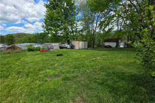 333 Cypress Ave, Rochester, PA 15074 - Photo 10