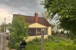 1814 Omar St, West Mifflin, PA 15122 - Photo 10