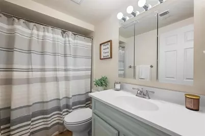 940 Bellefonte St, Pittsburgh, PA 15232 - Photo 10