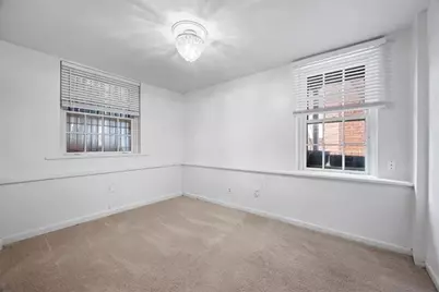 940 Bellefonte St, Pittsburgh, PA 15232 - Photo 12