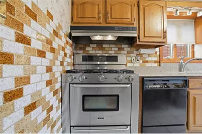 4251 Lydia St, Pittsburgh, PA 15207 - Photo 14