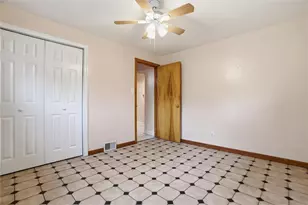 4251 Lydia St, Pittsburgh, PA 15207 - Photo 32