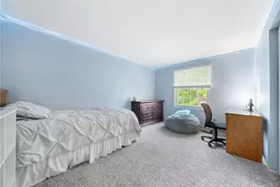 922 Cork Dr, Bethel Park, PA 15102 - Photo 24