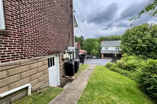 331-333 Bracken Ave, Pittsburgh, PA 15227 - Photo 10