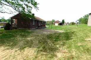 104 Memory Ln, Washington Township, PA 15613 - Photo 4
