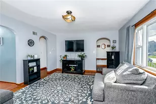 619 Painter Ave, Ford Cliff Boro, PA 16228 - Photo 8