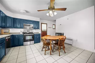 409 Cubbage St, Carnegie, PA 15106 - Photo 14