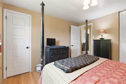 2805 W Munroe Street, Bethel Park, PA 15102 - Photo 22