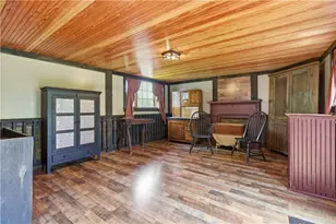 2805 W Munroe St, Bethel Park, PA 15102 - Photo 16