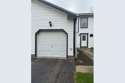 862 Sunset Cir, Cranberry Township, PA 16066 - Photo 2