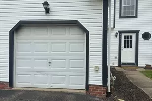 862 Sunset Cir, Cranberry Township, PA 16066 - Photo 2