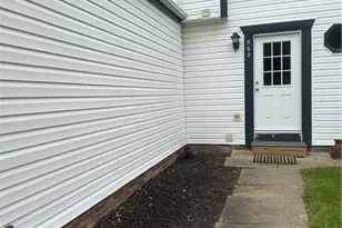 862 Sunset Cir, Cranberry Township, PA 16066 - Photo 1