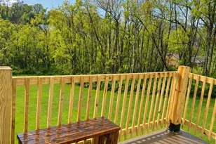28 Ridge Rd, Jefferson Twp, PA 15021 - Photo 4