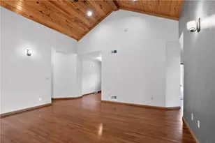 34 Harrington Way, Hempfield Township, PA 15601 - Photo 8